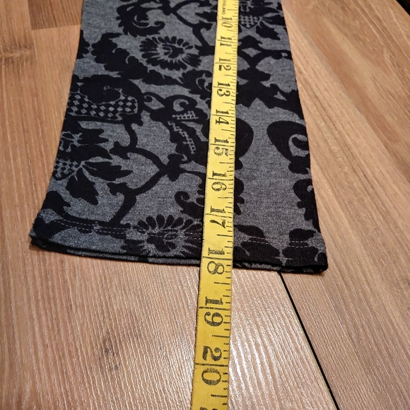 CYNTHIA ROWLEY BEADED BLOUSE 3/4 SLEEVE V-NECK - Picture 7 of 8